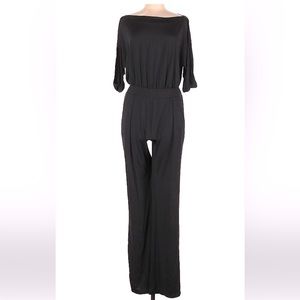 Sleek black Grace Karin romper- 3/4 length sleeves